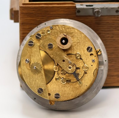 27041690e - WEMPE Marinechronometer im Bakelit-Gehäuse in original Box, Deutschland um 1946, 2-tlg. ...