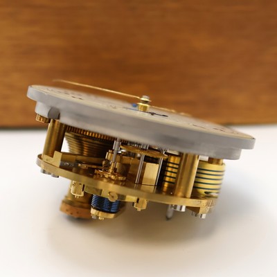 27041690g - WEMPE Marinechronometer im Bakelit-Gehäuse in original Box, Deutschland um 1946, 2-tlg. ...