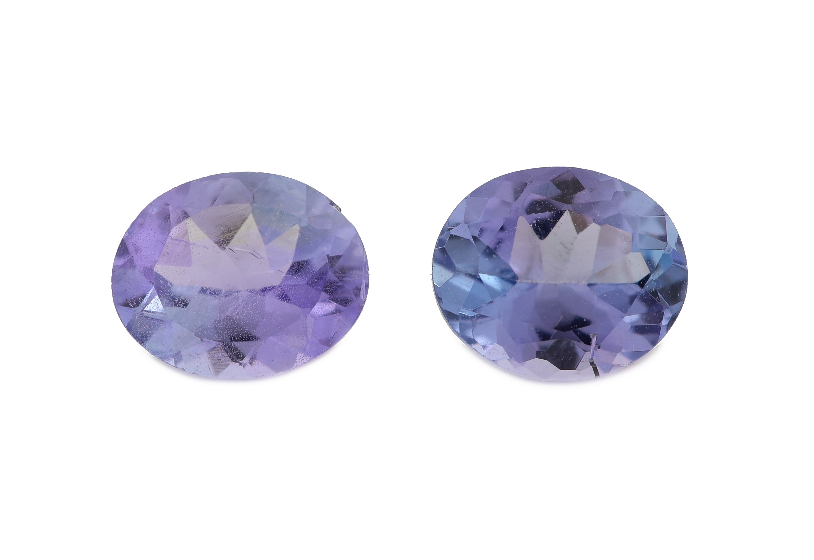 Image 27041759 - Lot 2 lose Tansanite, zus. ca. 1.76 ct, ovalfacett. Schätzpreis: 480, - EUR