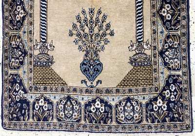 27041767f - 2 Lots Esfahan fein Persien, Mitte 20.Jhd, Korkwolle auf Seide, ca. 182 x 109 cm, EHZ: ...