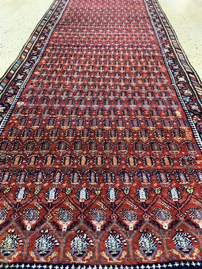 27041768e - Shahsawan antik, Persien, um 1900, Wolle auf Baumwolle, ca. 370 x 106 cm, EHZ: 2 ...