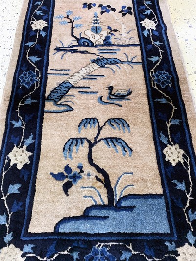 27041772c - Peking antik, Persien, um 1900, Wolle auf Baumwolle, ca. 117 x 63 cm, EHZ: 2-3 ...