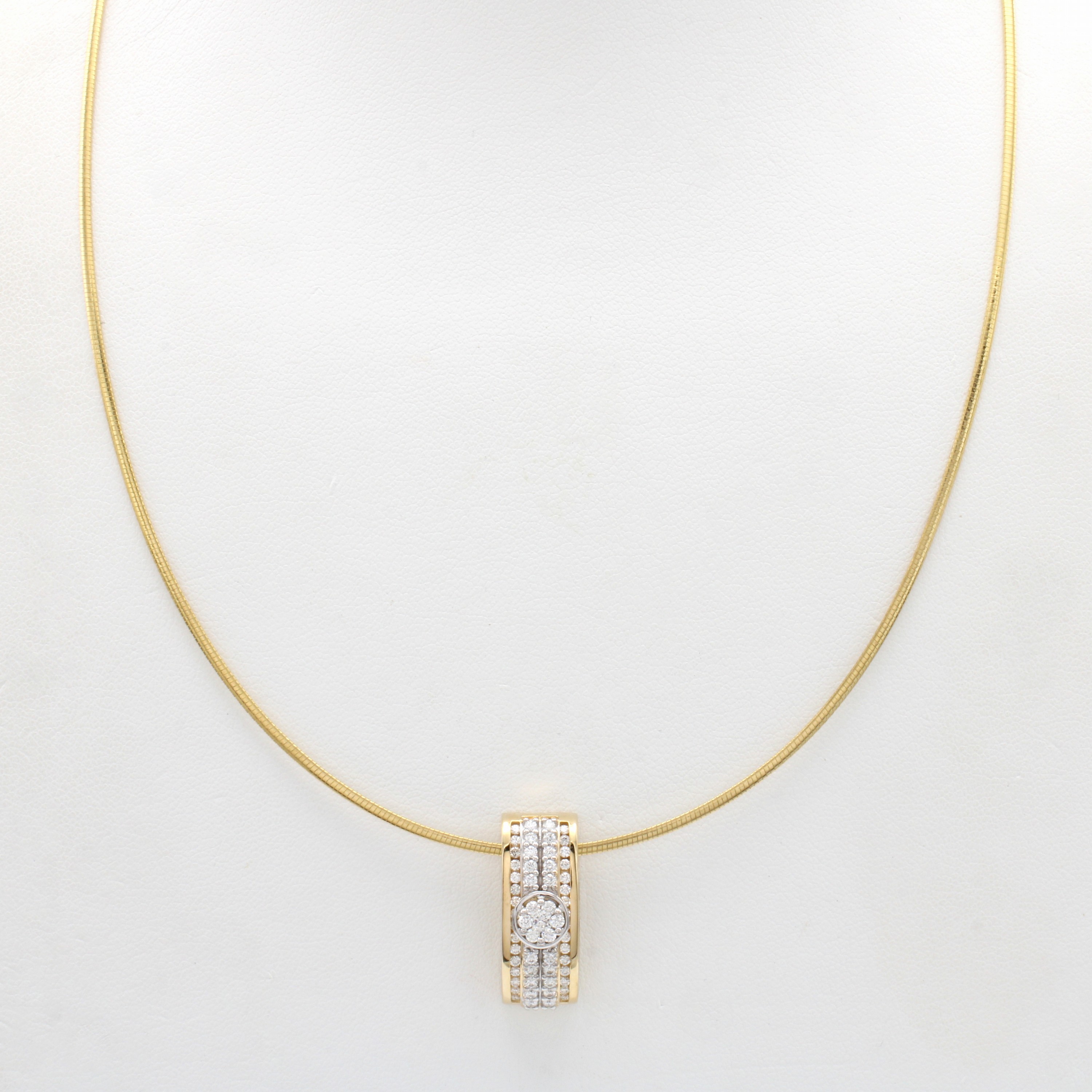 Image 27041854 - Anhänger mit Brillanten an Omegareif, GG 585/000 z.T. rhod., länglicher, konvexer ...