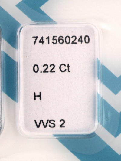 27041884a - Loser Brillant, 0.22 ct Weiß(H)/vvs2, eingeschweißt, mit IGI-Expertise Schätzpreis: ...