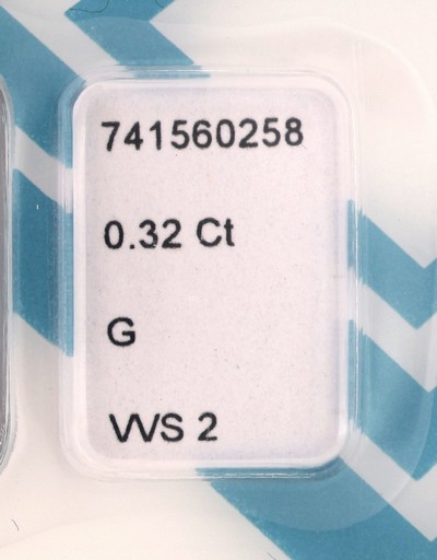 27041937a - Loser Diamant, 0.32 ct feines Weiß(G)/vvs2, Emerald Cut, eingeschweißt, mit ...
