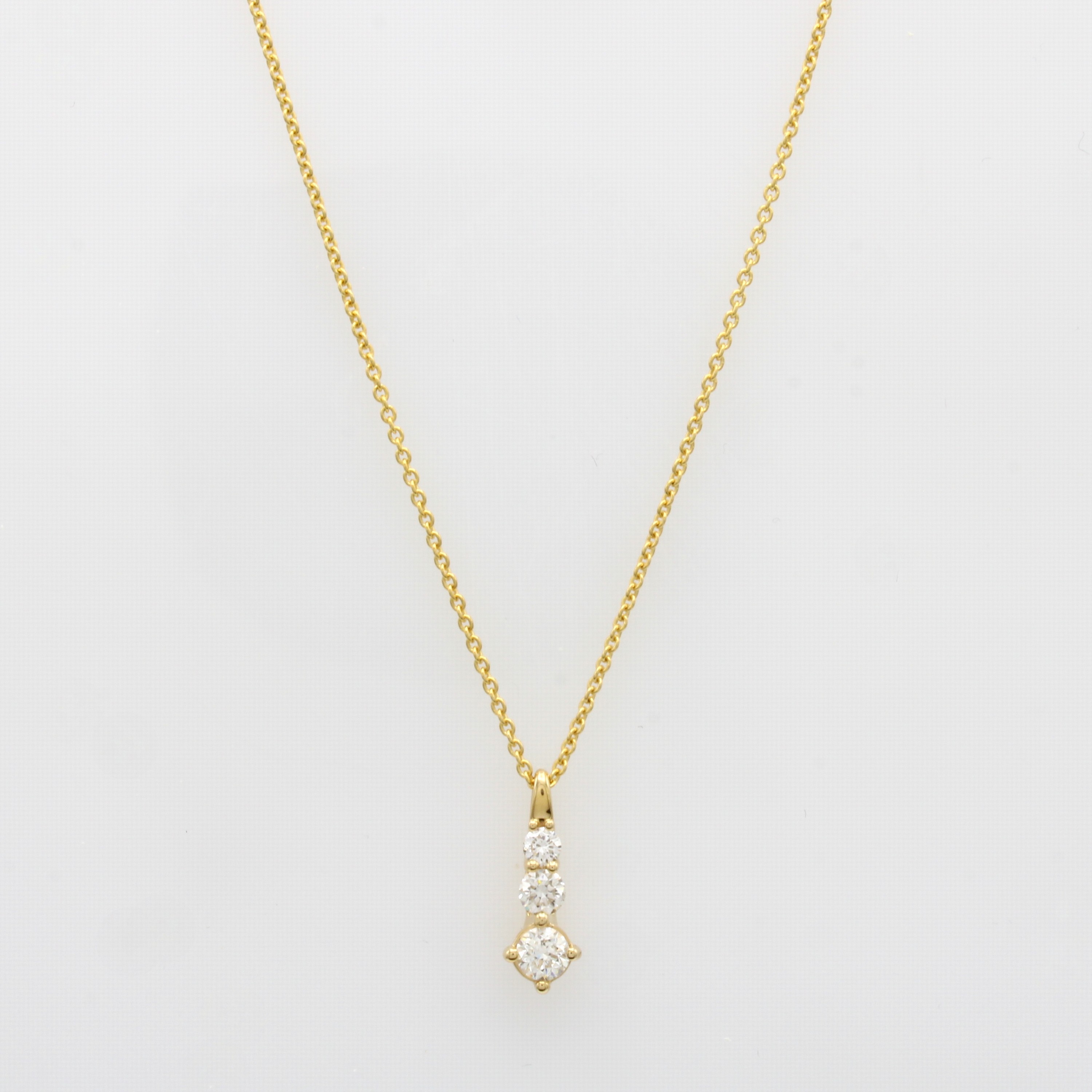 Image 27042003 - Anhänger mit Brillanten an Kette, GG 585/000, 3 Brill. in Krappenfassungen zus. ca. ...