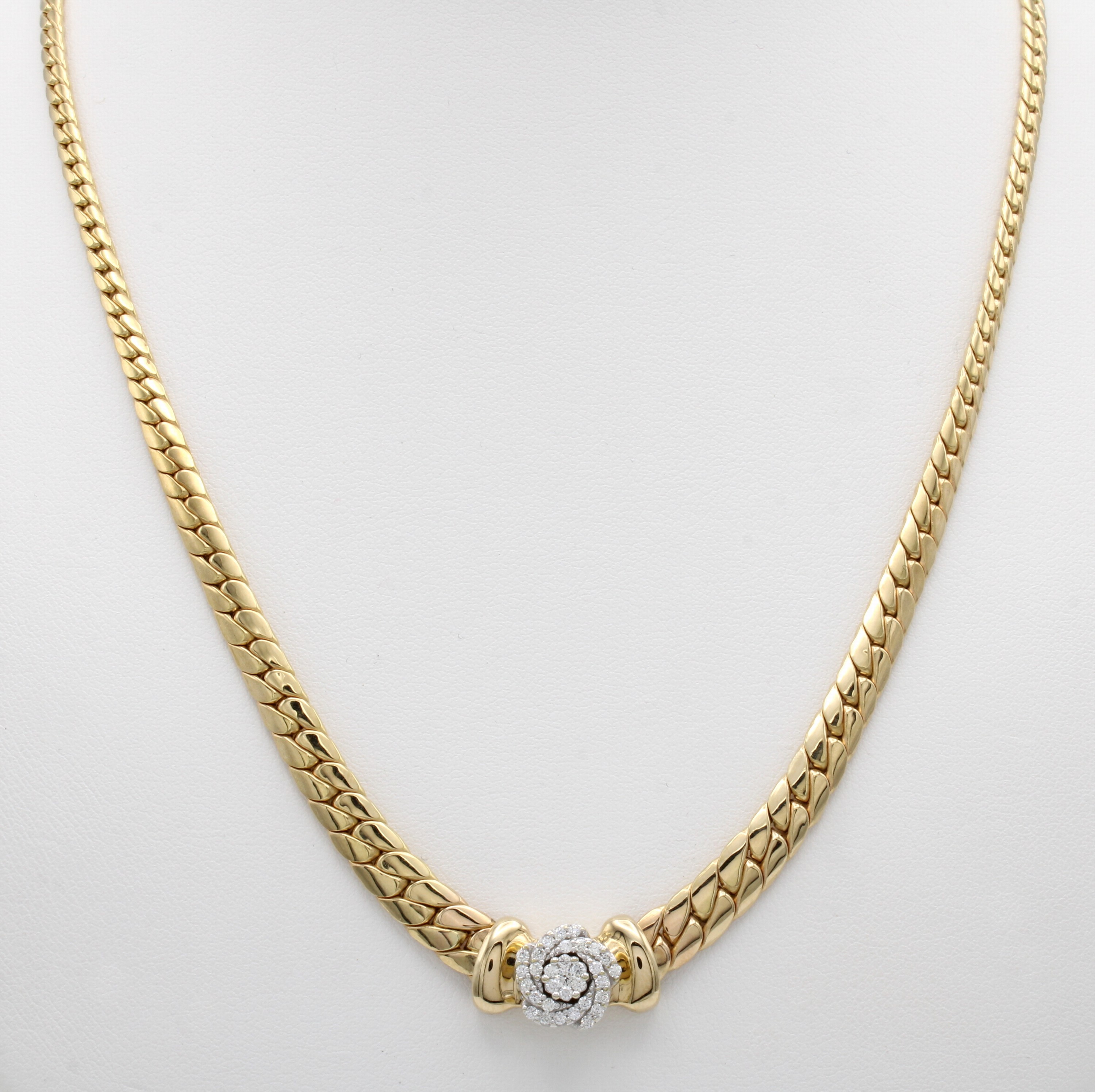 Image 27042005 - Panzercollier mit Brillanten, GG/WG 585/000, blütenf. Mittelteil bes. m. Brill. zus. ...