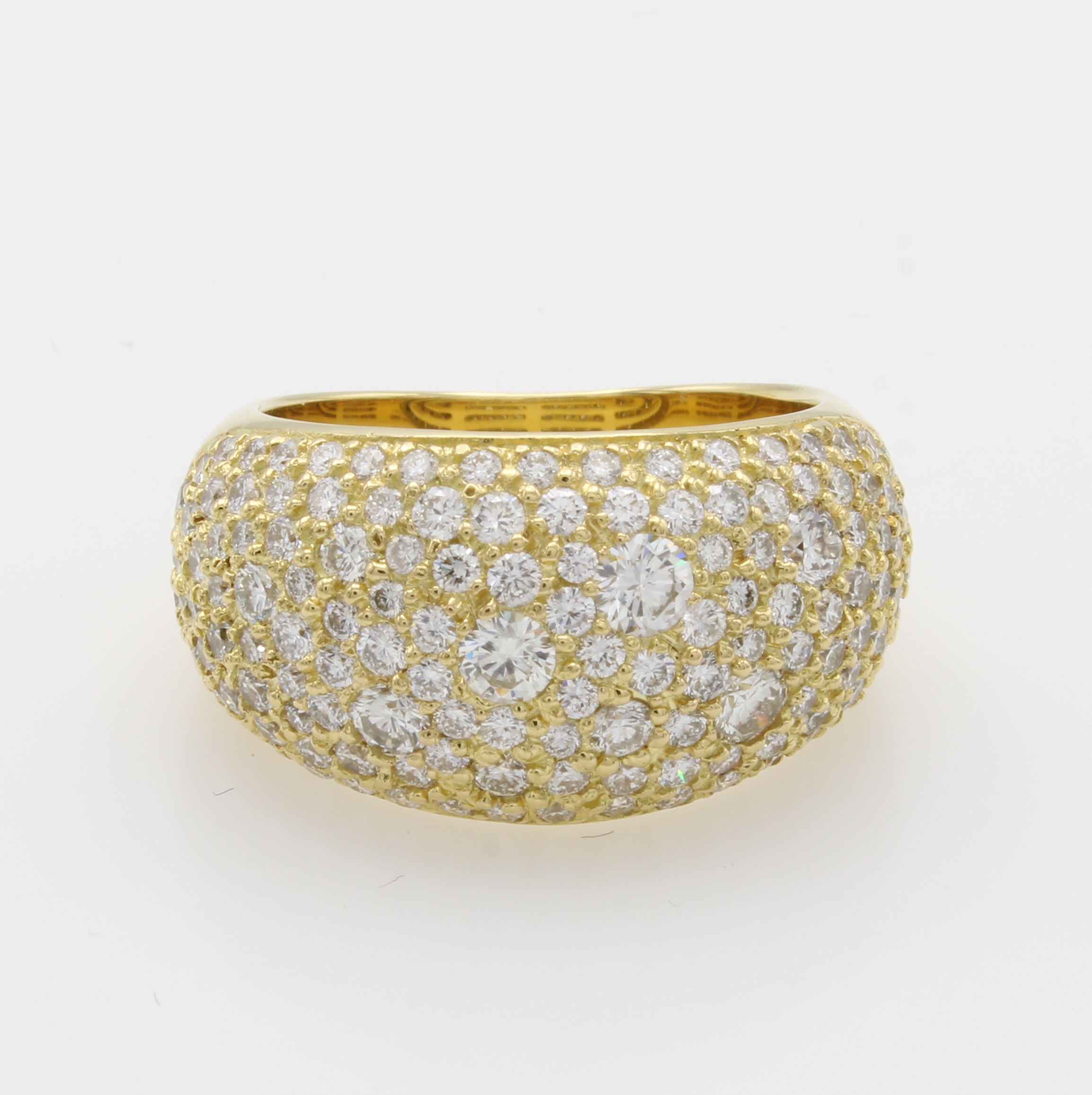 Image 27042010 - Ring mit Brillanten, GG 750/000, Brill. in Pavéefassungen zus. ca. 2 ct Weiß/si, RW ...