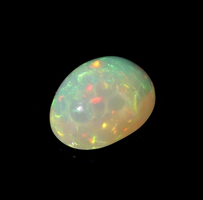 27042094a - Loser Opalcabochon, oval, ca. 2.10 ct, sehr schönes Farbspiel Schätzpreis: 400, - EUR