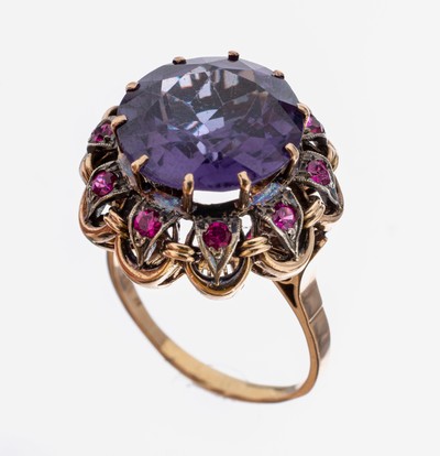 Image 14 kt Gold Ring, 1950er Jahre, RG 585/000, mittig erhaben gefasster synth. Korund, ...