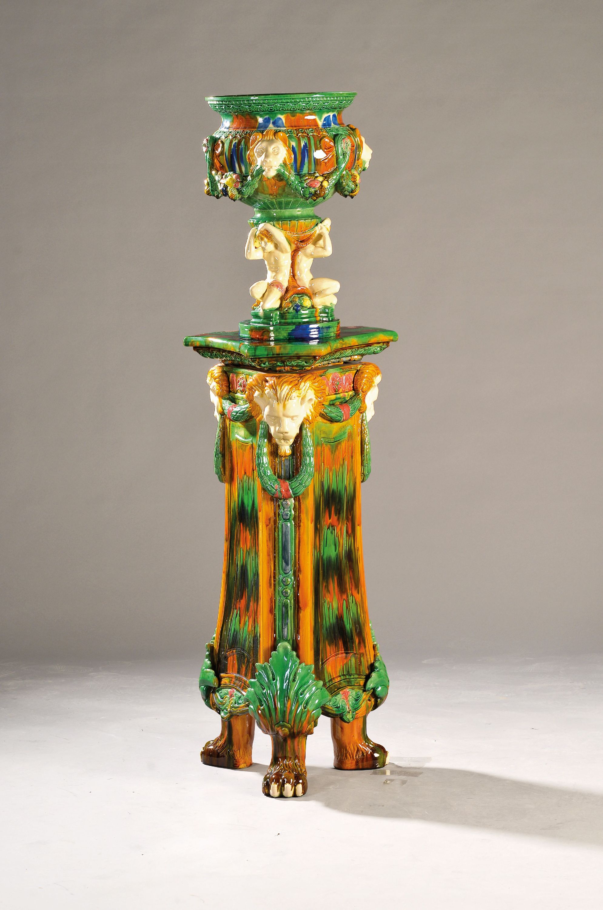 Image 27042401 - Große Blumensäule mit Aufsatz, Crescent Pottery, Stoke, 1907-57, nach dem Vorbild von ...