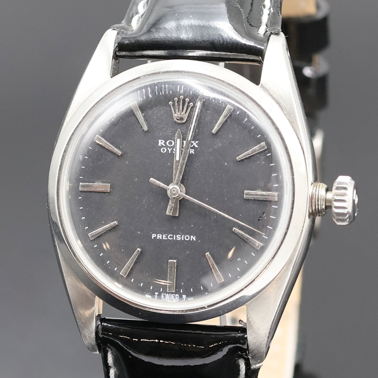 Detail a: ROLEX Oyster Precision Herrenarmbanduhr Referenz 6426/6425, Schweiz 2. Quartal 1966 lt. Gravur im Boden, Handaufzug, verschr. Gehäuse, schwarze ...