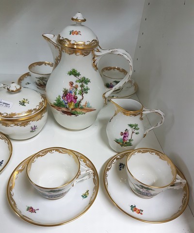 27042404a - Mokka/-Espressoservice für 6 Personen, Augarten Wien, 20. Jh., bunt dekoriert mit ...