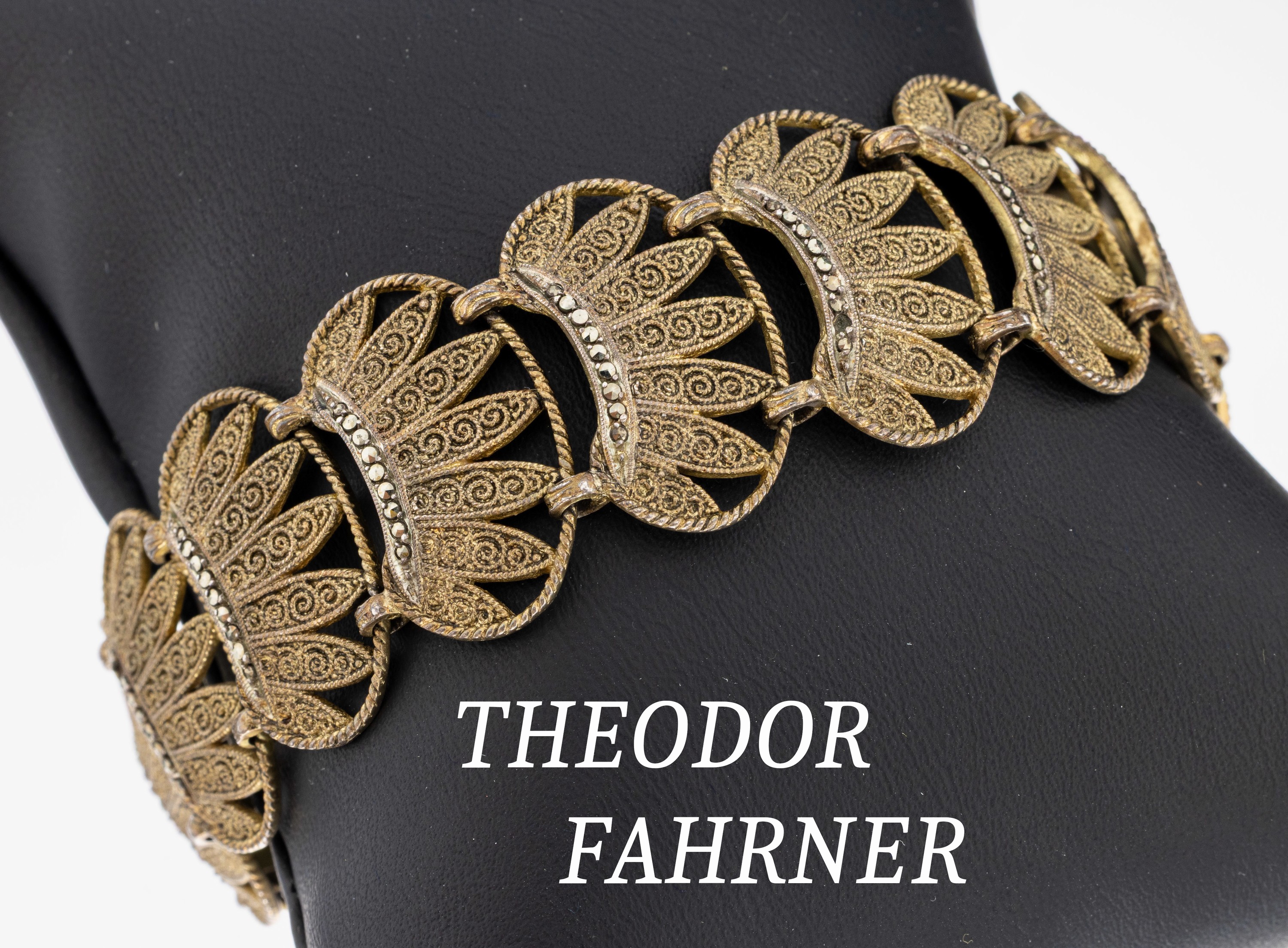 Image 27042511 - THEODOR FAHRNER Markasit-Armband, 1930er Jahre, 925er Silber verg., L. ca. 18.5 cm