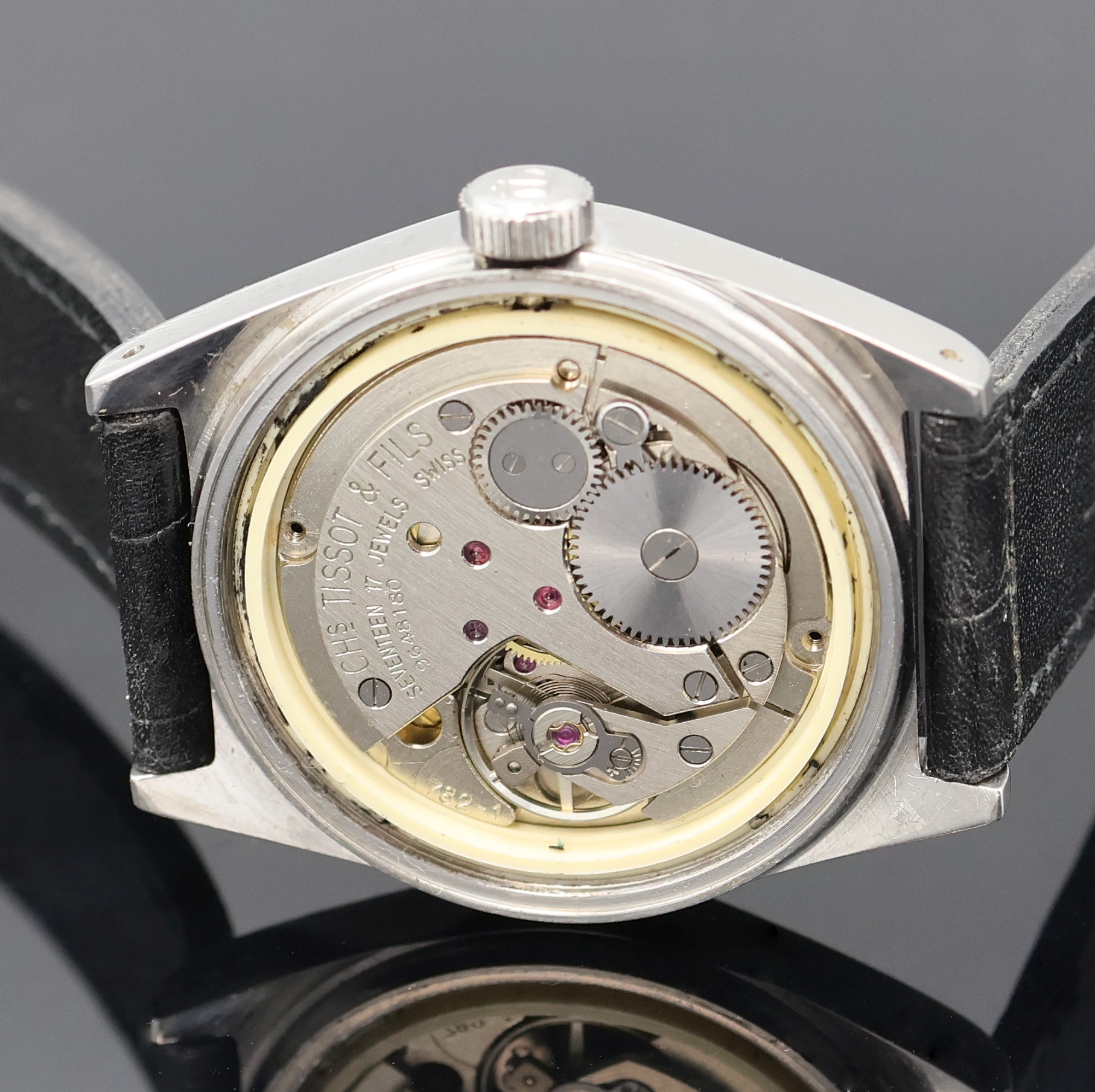 Detail i: TISSOT 2 Armbanduhren, beide Schweiz 1960/70er Jahre, Edelstahlgeh. mit verschr. Böden, 1 x Automatik, Model PR 516 GL, blaues Zifferbl. m. silb. ...