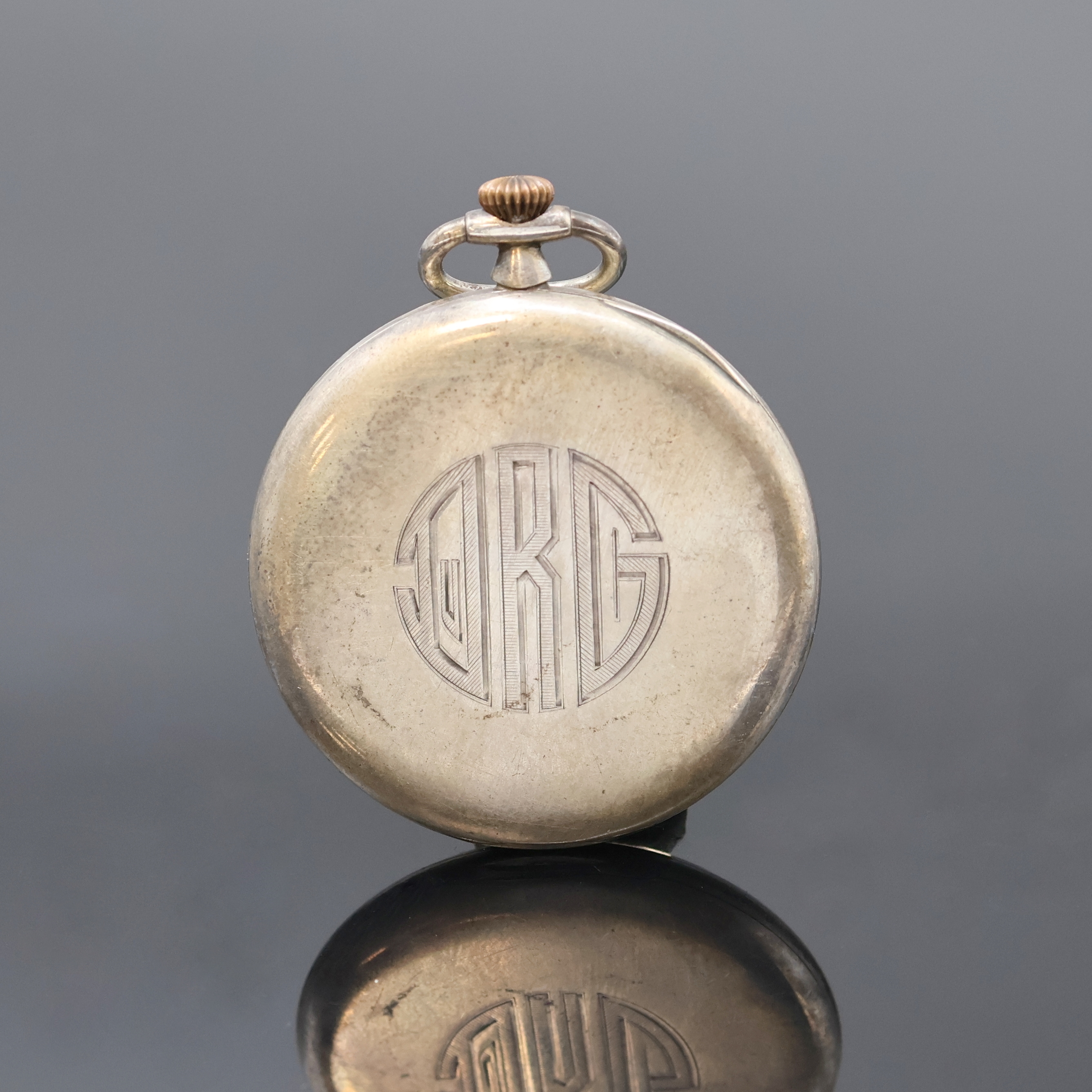 Detail a: BAILEY, BANKS & BIDDLE co offene Sterlingsilber Herrentaschenuhr, Schweiz um 1919, silb. Zifferbl. m. arab. Zahlen fl., gebl. Zeiger, Boden m. ...