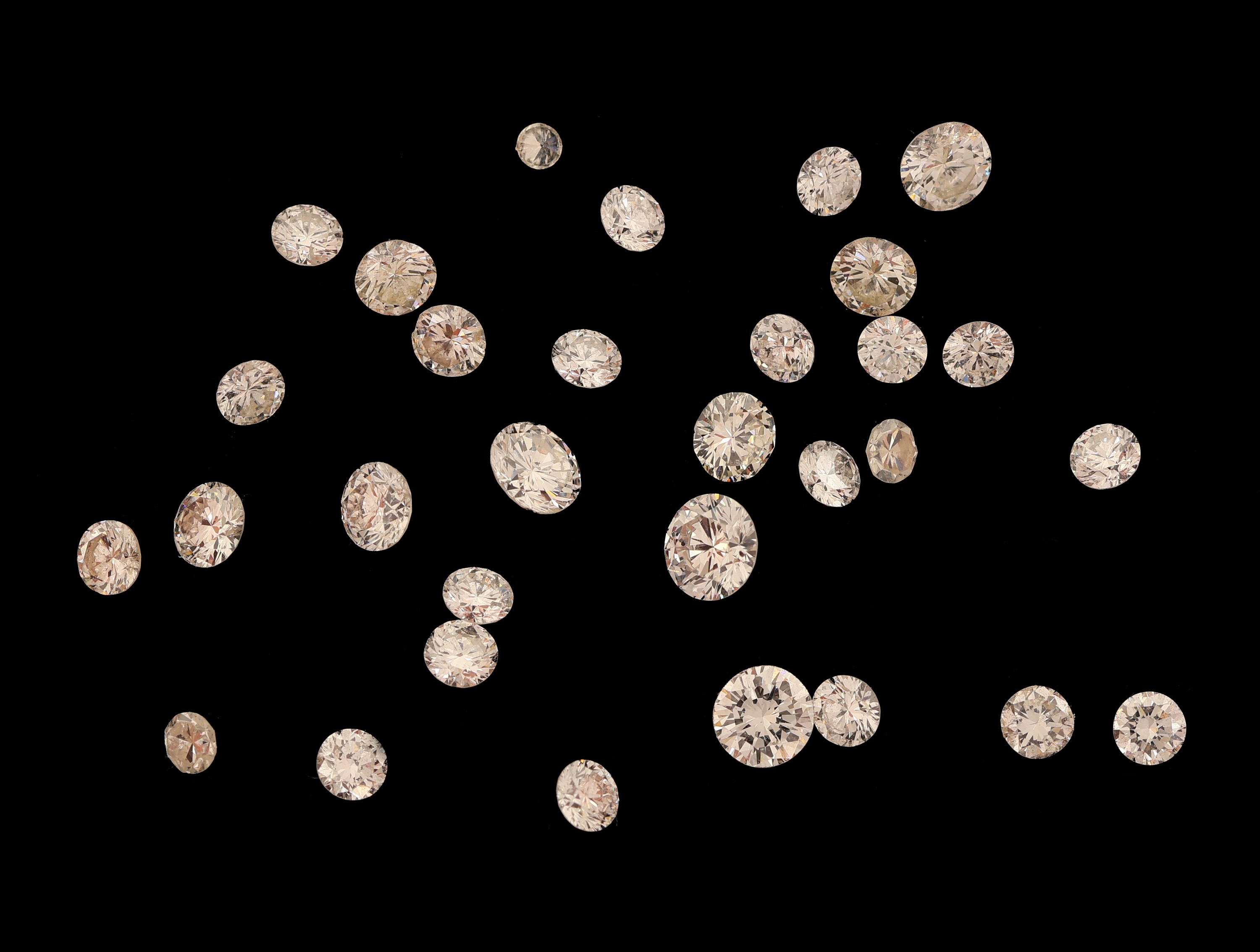 Image 27042527 - Lot lose Diamanten, zus. ca. 1.96 ct Weiß- l.get.Weiß/si, Brillanten und 8/8-Diamanten, ...