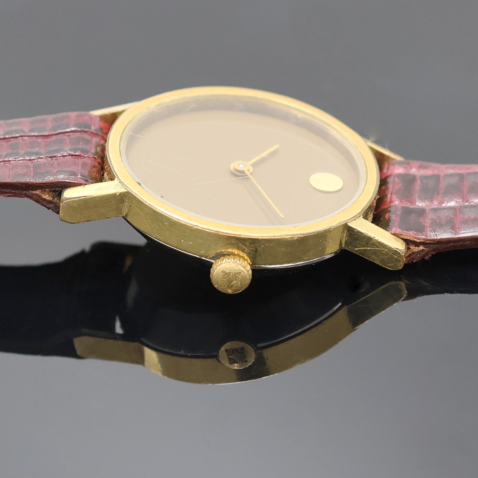 Detail c: MOVADO / ZENITH Damenarmbanduhr Serie Museumswatch Referenz 20.0511.355, Handaufzug,Schweiz um 1970, verg. Gehäuse, Edelstahlboden aufgedr., braunes ...