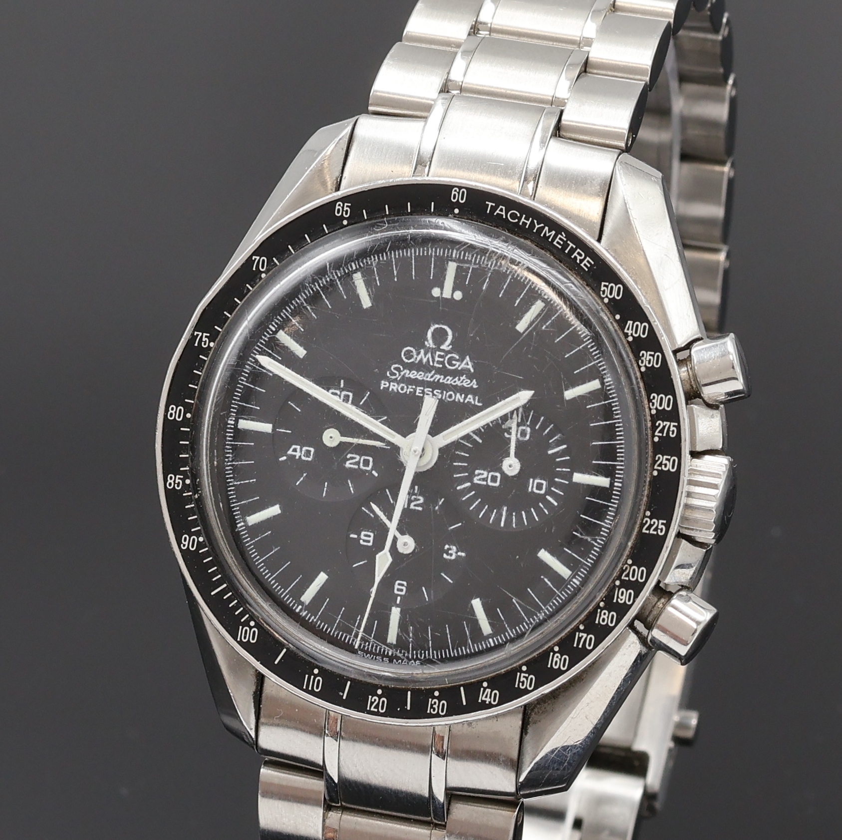 Detail a: OMEGA Speedmaster Professional Armbandchronograph Referenz 1450022/3450022, Schweiz um 1995, Handaufzug, Edelstahlgeh. inkl. orig. Gliederband m. ...