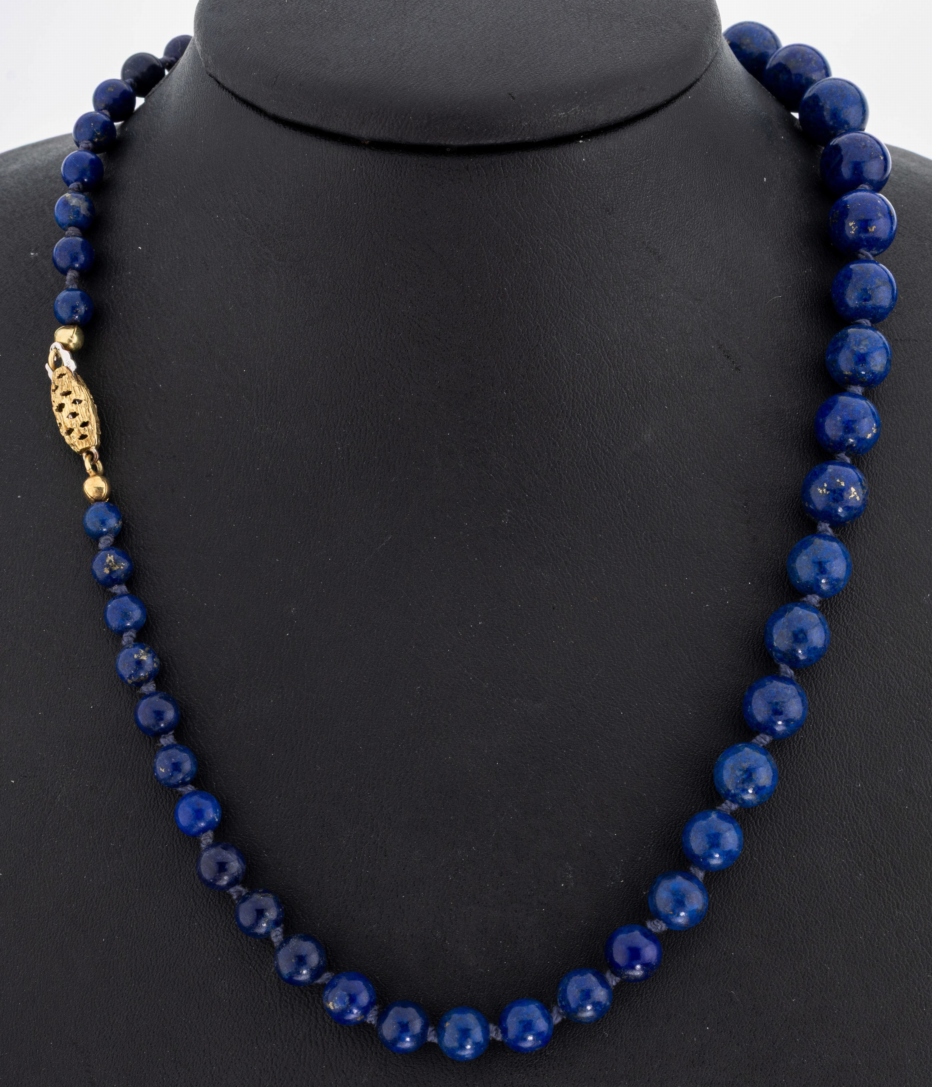 Image 27042550 - Lapislazuli-Collier mit 14 kt Gold Schließe, GG 585/000, Lapislazuli-Kugeln im ...