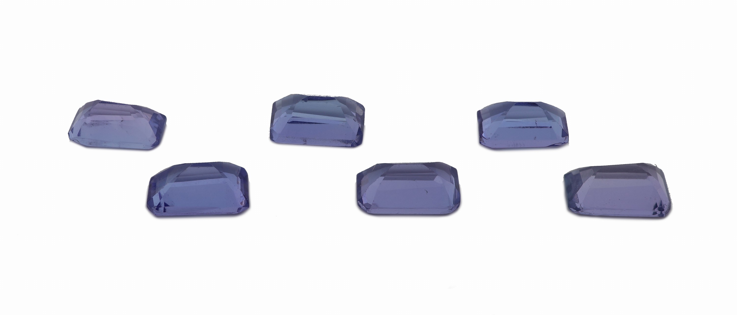 Detail a: Lot 6 lose Tansanite, zus. ca. 3.51 ct, facett. Baguettes