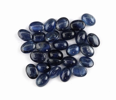Image Lot lose Saphire, zus. ca. 32.28 ct, ovale Cabochons in versch. Größen und Farbnuancen ...