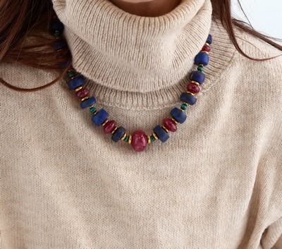 27042555k - Farbstein-Designercollier, Zwischenrondelleund Schließe GG 750/000, Malachitkugeln, ...