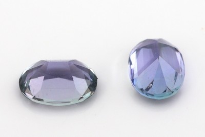 27042581a - Lot 2 lose ovalfacett. Tansanite, zus. ca. 2.29 ct Schätzpreis: 630, - EUR