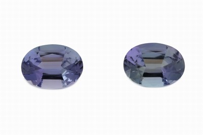 Image Lot 2 lose Tansanite, zus. ca. 2.25 ct, ovalfacett. Schätzpreis: 620, - EUR