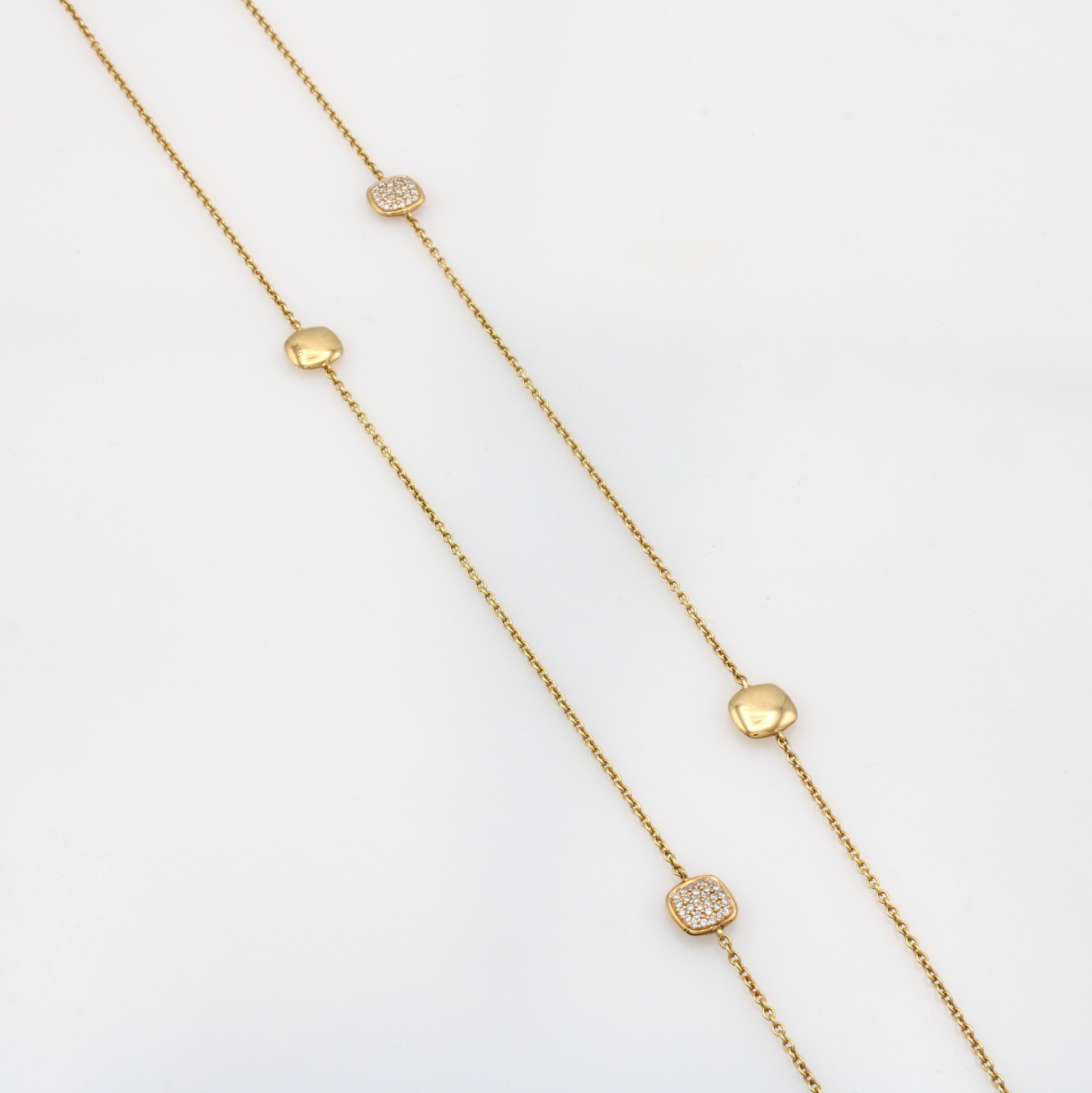 Image 27042752 - Collier mit Brillanten, GG 750/000, 4 Ele- mente z.T. bes. m. Brill. zus. ca. 0.56 ct ...