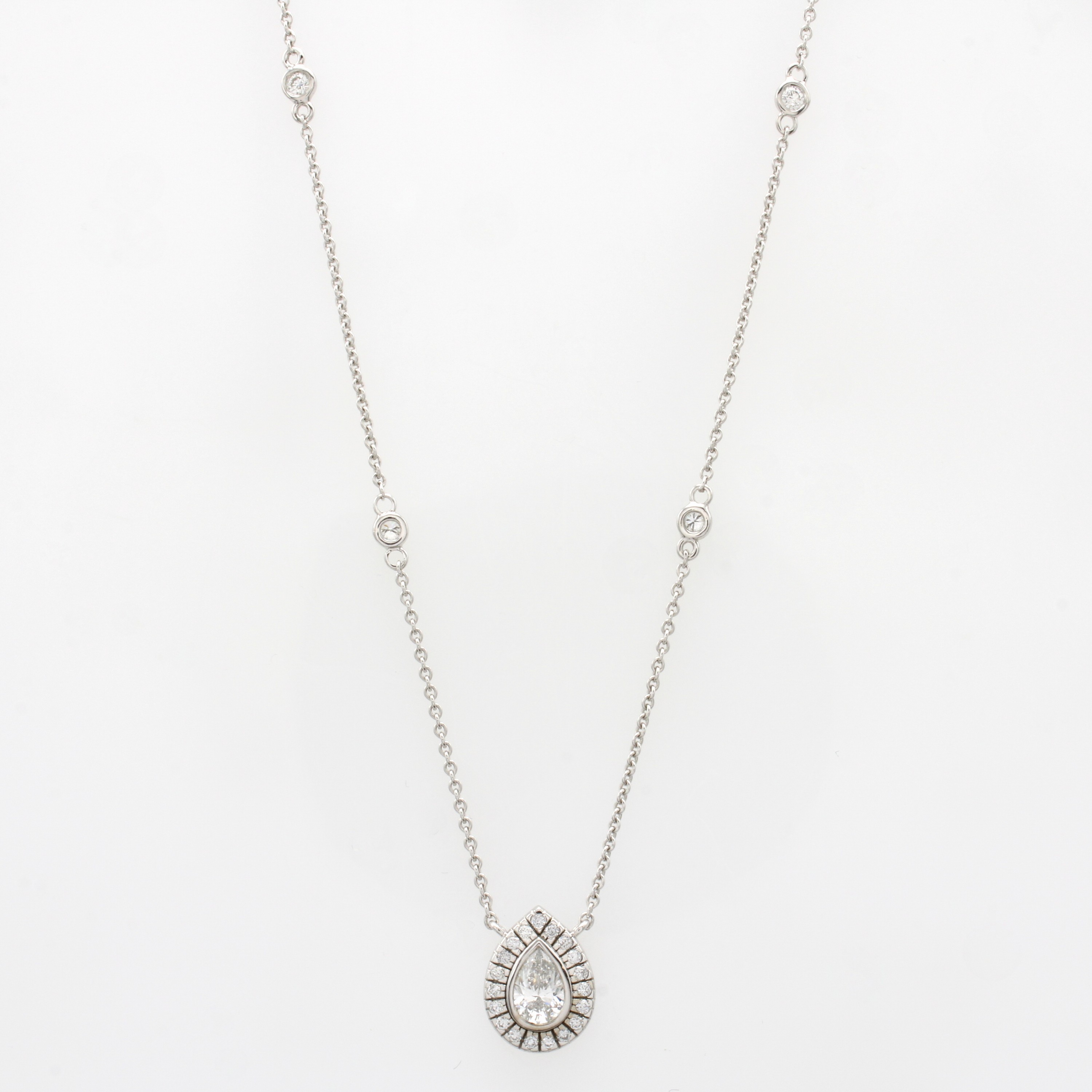Image 27042803 - Collier mit Diamant und Brillanten, WG 750/ 000, Diam.-Tropfen ca. 0.42 ct und Brill. ...
