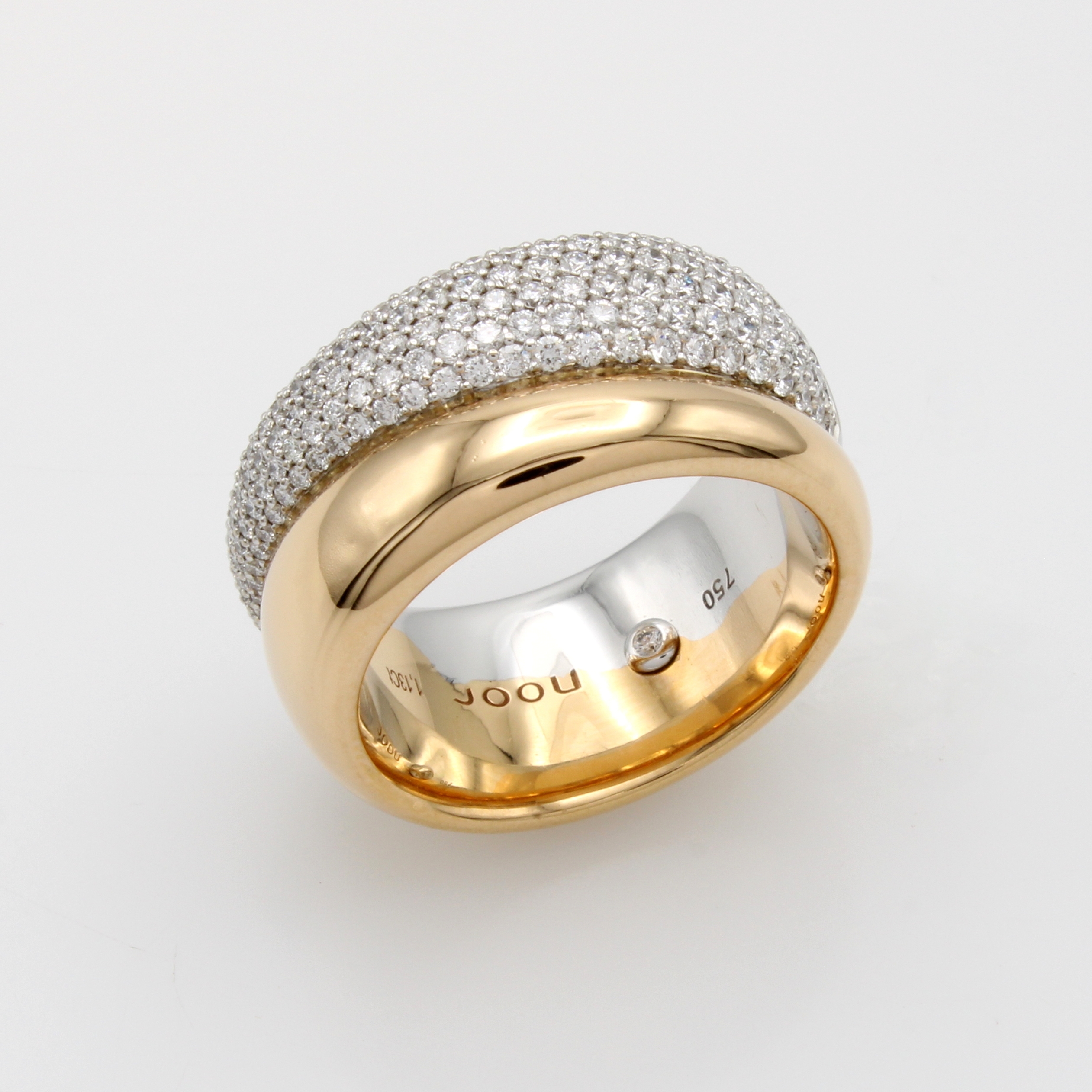 Image 27043268 - Massiver Ring mit Brillanten, WG/RG 750/000, 177 Brill. zus. ca. 1.14 ct feines ...