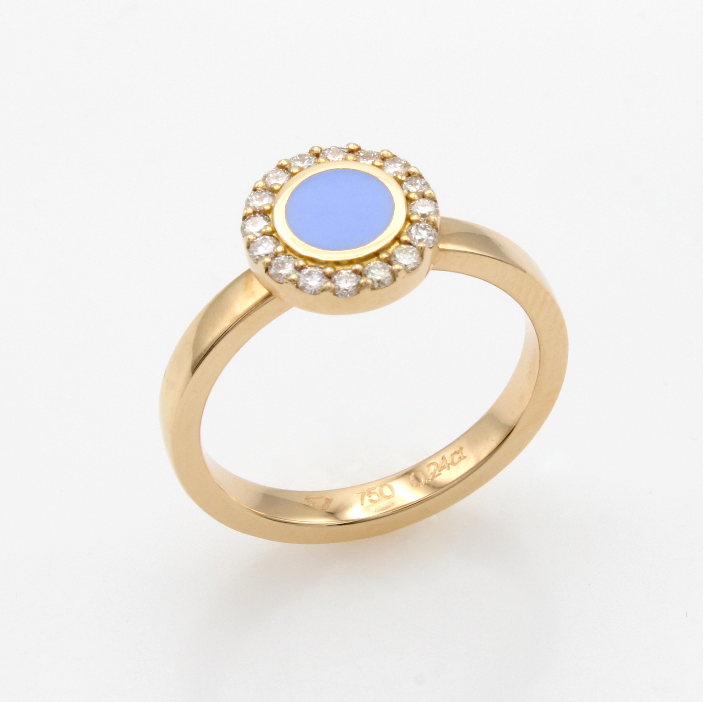 Image 27043306 - Ring mit Brillanten und hellblauer Keramikein-lage, RG 750/000, Brill. zus. ca. 0.24 ct ...