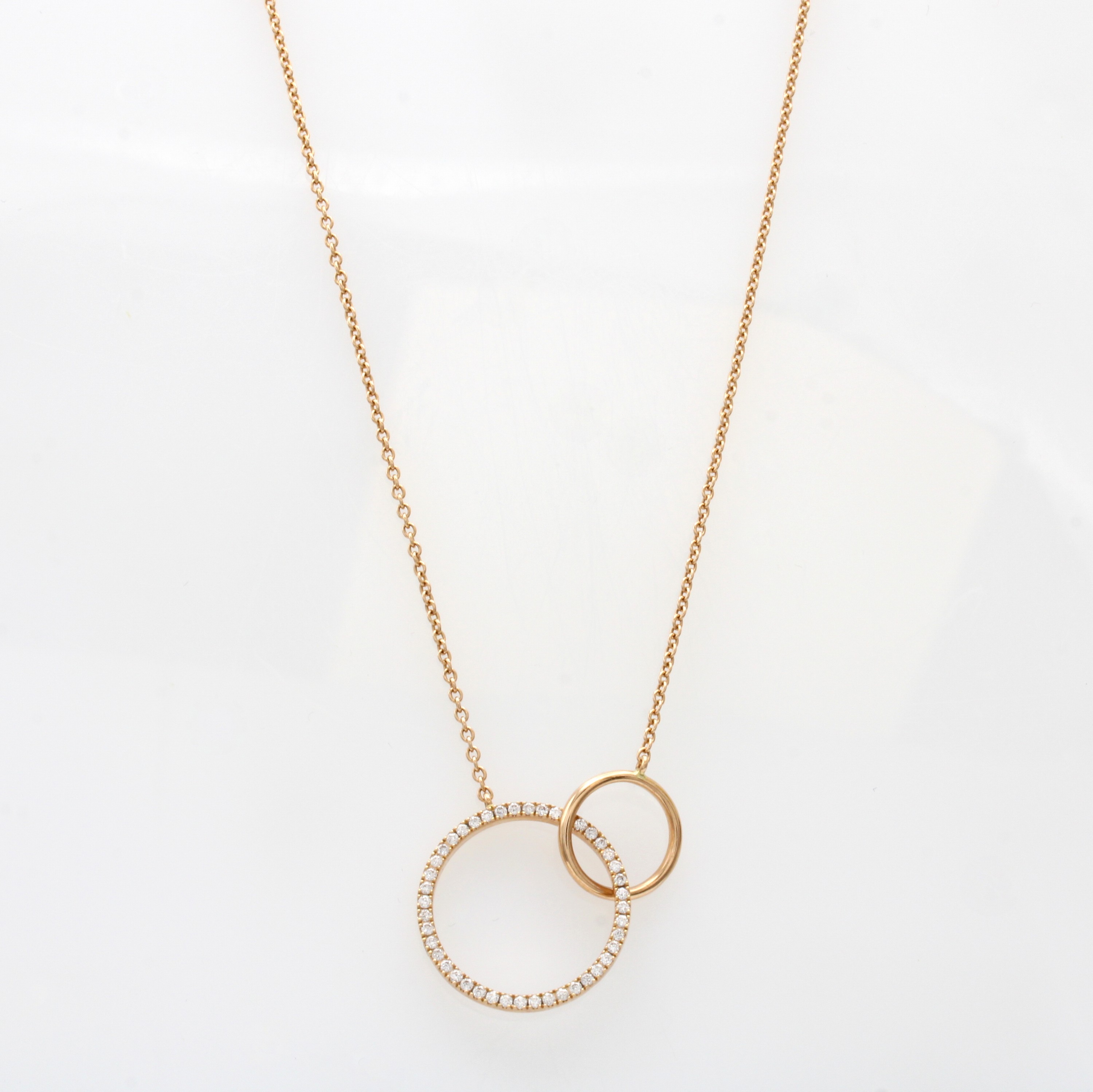 Image 27043317 - Collier mit Brillanten, RG 585/000, ein Kreis bes. m. Brill. zus. ca. 0.22 ct Weiß/si, ...