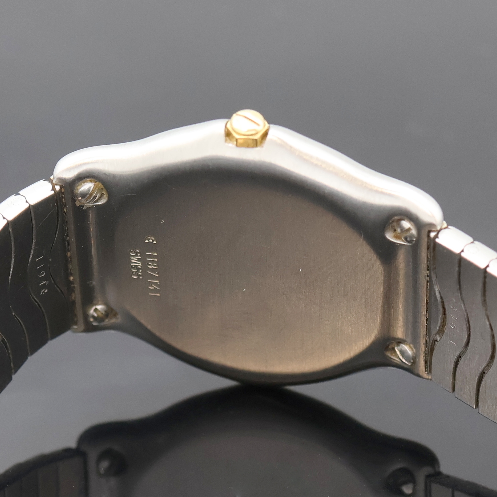 Detail e: EBEL Sport Classique Armbanduhr in Stahl Referenz E1187141, Schweiz um 2000, quarz, Stülpgeh., GG-Lünette 5-fach verschr., orig. Gliederband dopp. ...