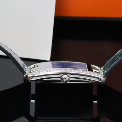 27043573c - HERMES Cape Cod diamantbesetzte Armbanduhr in Stahl Referenz CC3.730, quarz, orig. ...