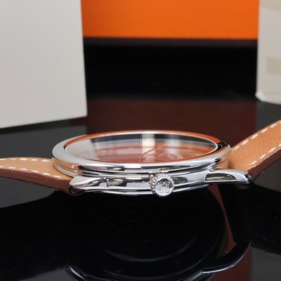 27043597c - HERMES Armbanduhr Serie Arceau Referenz AR5.710a, quarz, Edelstahlgeh. inkl. orig. ...