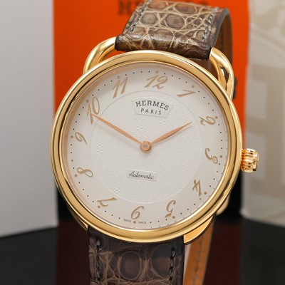 27043606a - HERMES Armbanduhr Serie Arceau in Rosegold 750/000 Referenz AR8.67a, Automatik, beids. ...