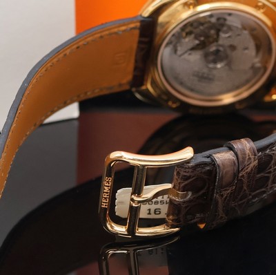 27043606b - HERMES Armbanduhr Serie Arceau in Rosegold 750/000 Referenz AR8.67a, Automatik, beids. ...