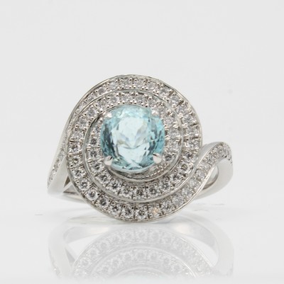 Image Ring mit Paraibaturmalin und Brillanten, WG 750/000, ovaler Paraiba ca. 7.5x7 mm u. ...