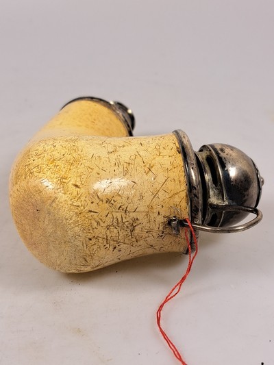 27043998i - Zwei Meerschaumpfeifen aus dem Besitz der Familie Tolstoy, Finnland, um 1800, ...