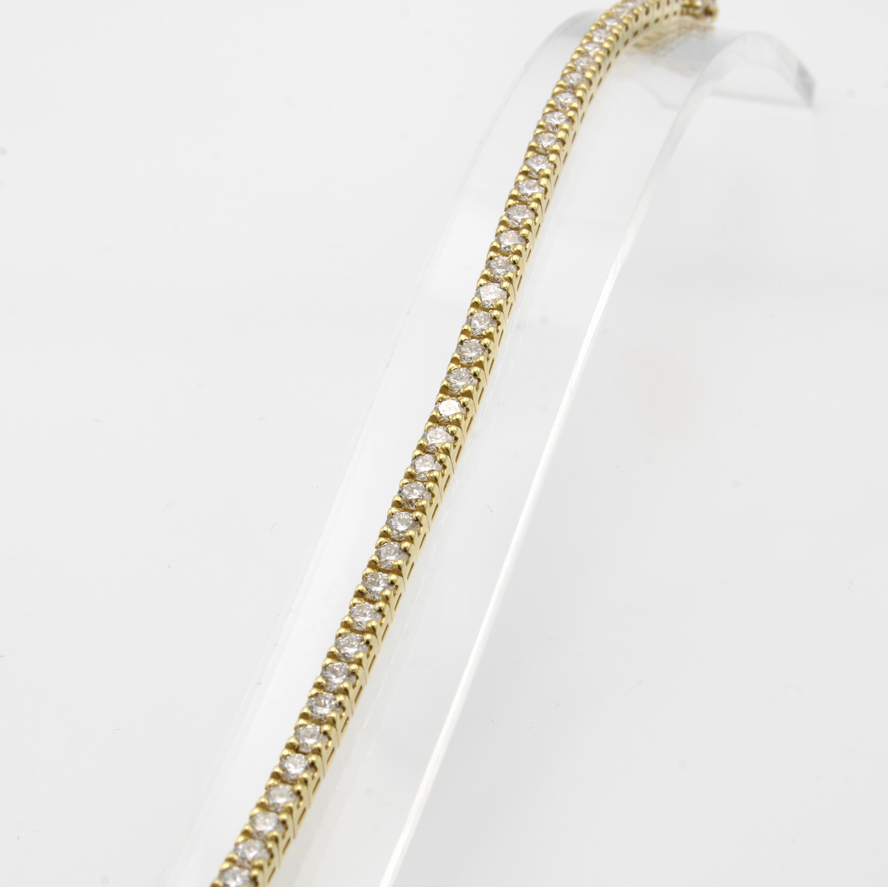 Image 27044086 - Rivierarmband mit Brillanten, GG 750/000, 58 Brill. zus. ca. 4.26 ct Weiß/si, Kasten- ...