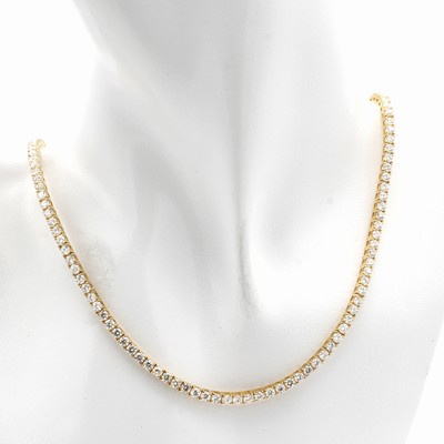 27044067a - Riviercollier mit Brillanten, GG 750/000, 140 Brill. in Krappenfassung zus. ca. 11.42 ct ...