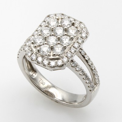 27044074b - Ring mit Brillanten, WG 750/000, 10 Brill. zus. ca. 0.94 ct u. 55 Besatzbrill. zus. ca. ...