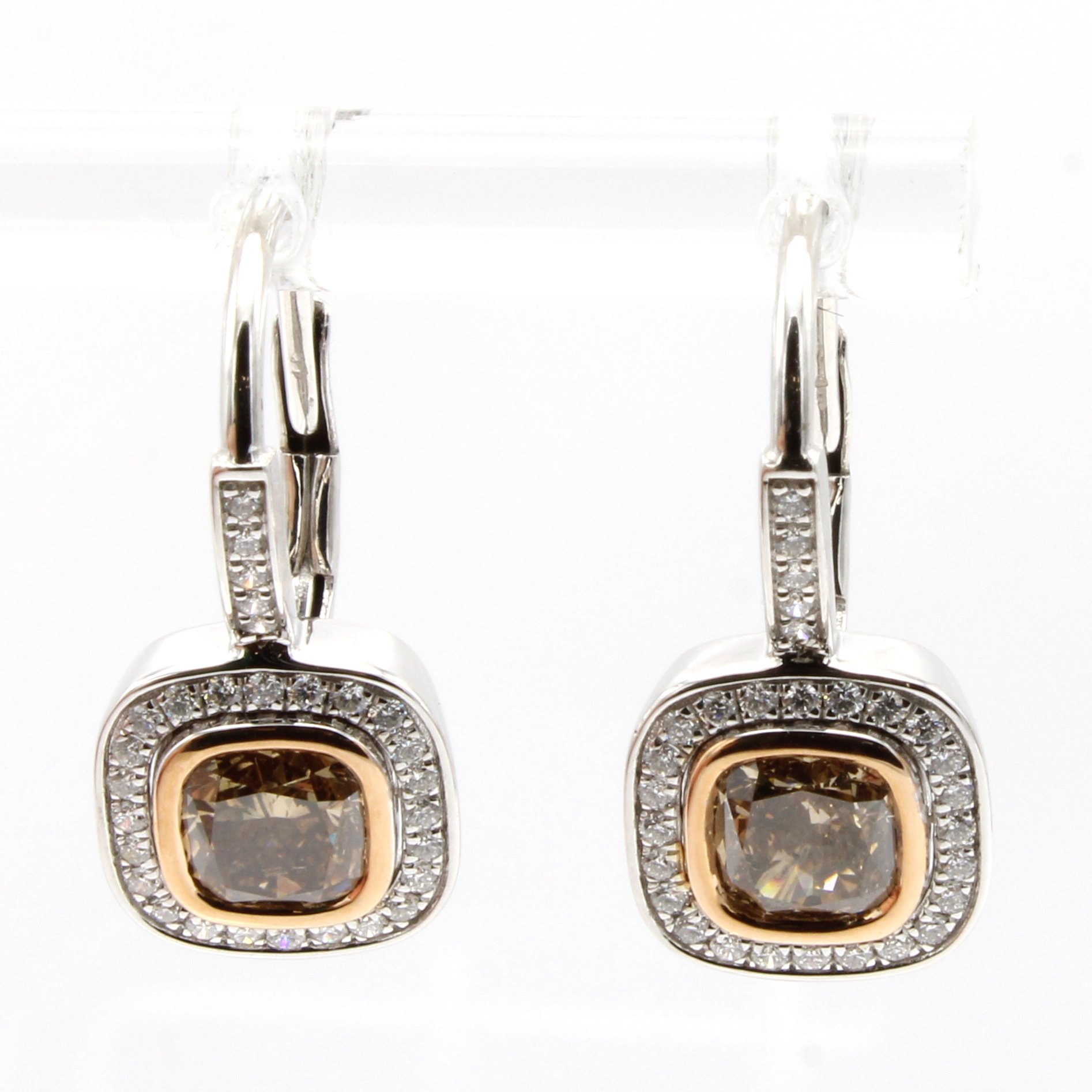 Image 27044531 - Paar Ohrgehänge mit Diamanten und Brillanten, WG 750/000, 2 Diam. im Kissenschliff ...