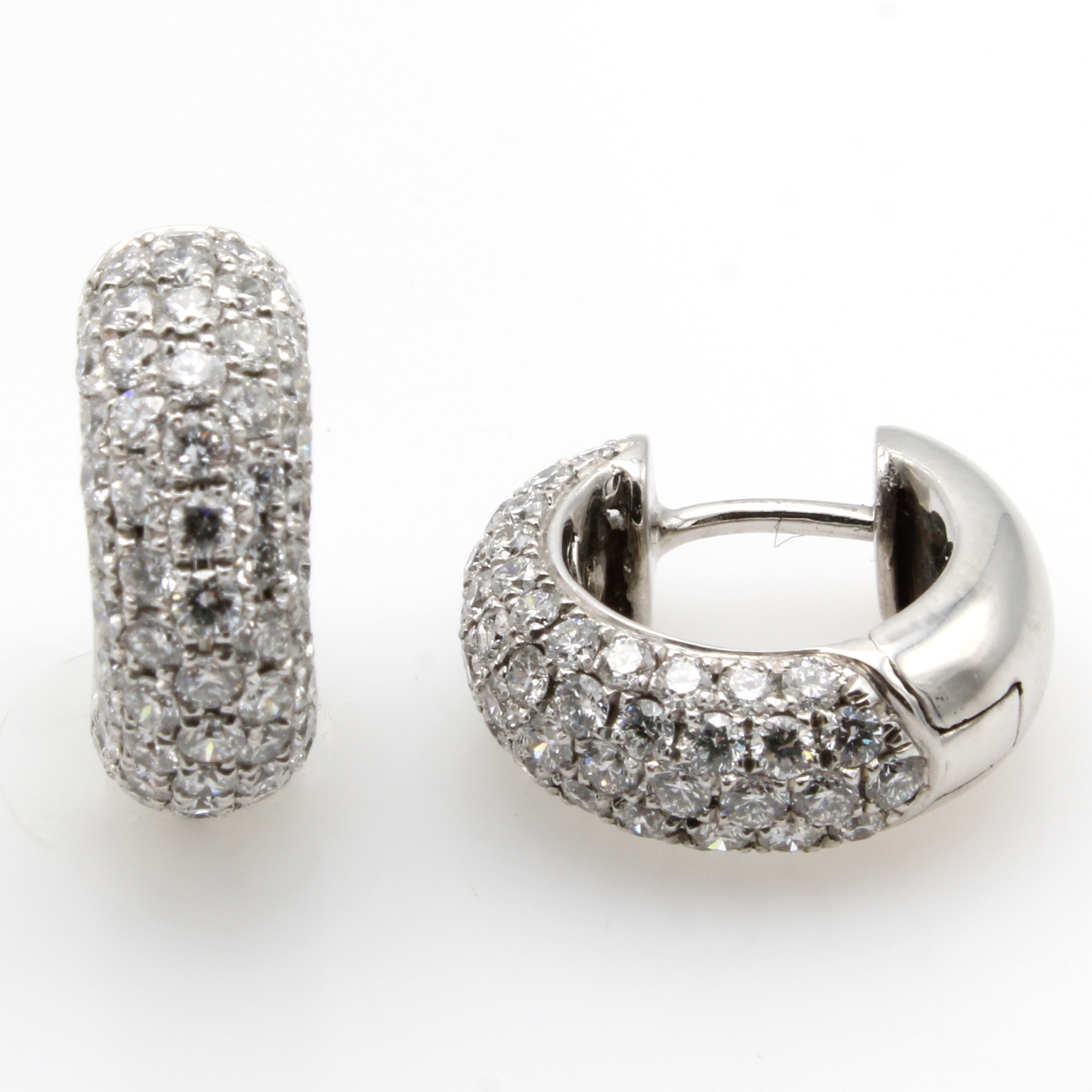 Image 27044535 - Paar Creolen mit Brillanten, Platin 950/000,118 Brill. zus. ca. 2.06 ct feines Weiß/si ...