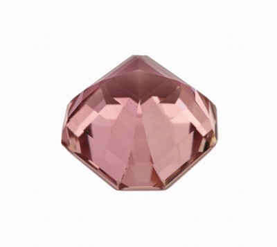 27044521b - Loser Kunzit, ca. 62.85 ct, Asscher Cut, ca. 22.50 x 22.10 x 17.00 mm Schätzpreis: ...