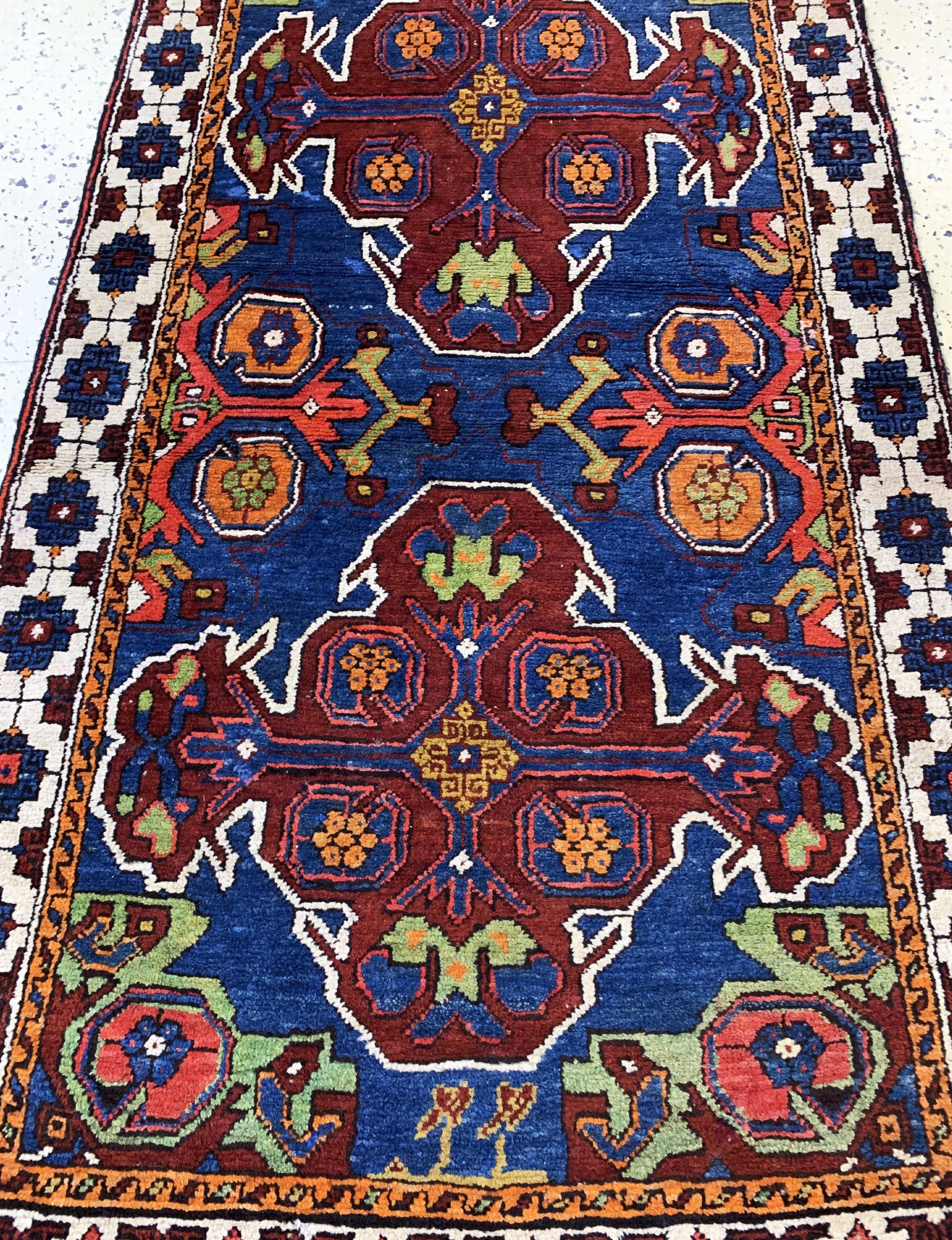 Detail c: Bergama antik, Türkei, um 1900, Wolle auf Wolle, ca. 163 x 92 cm, EHZ: 2, (restauriert)