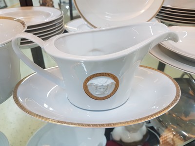 27044746g - Speiseservice für 7 Personen, Rosenthal, Entwurf Gianni Versace, Modell Medaille Meandre ...