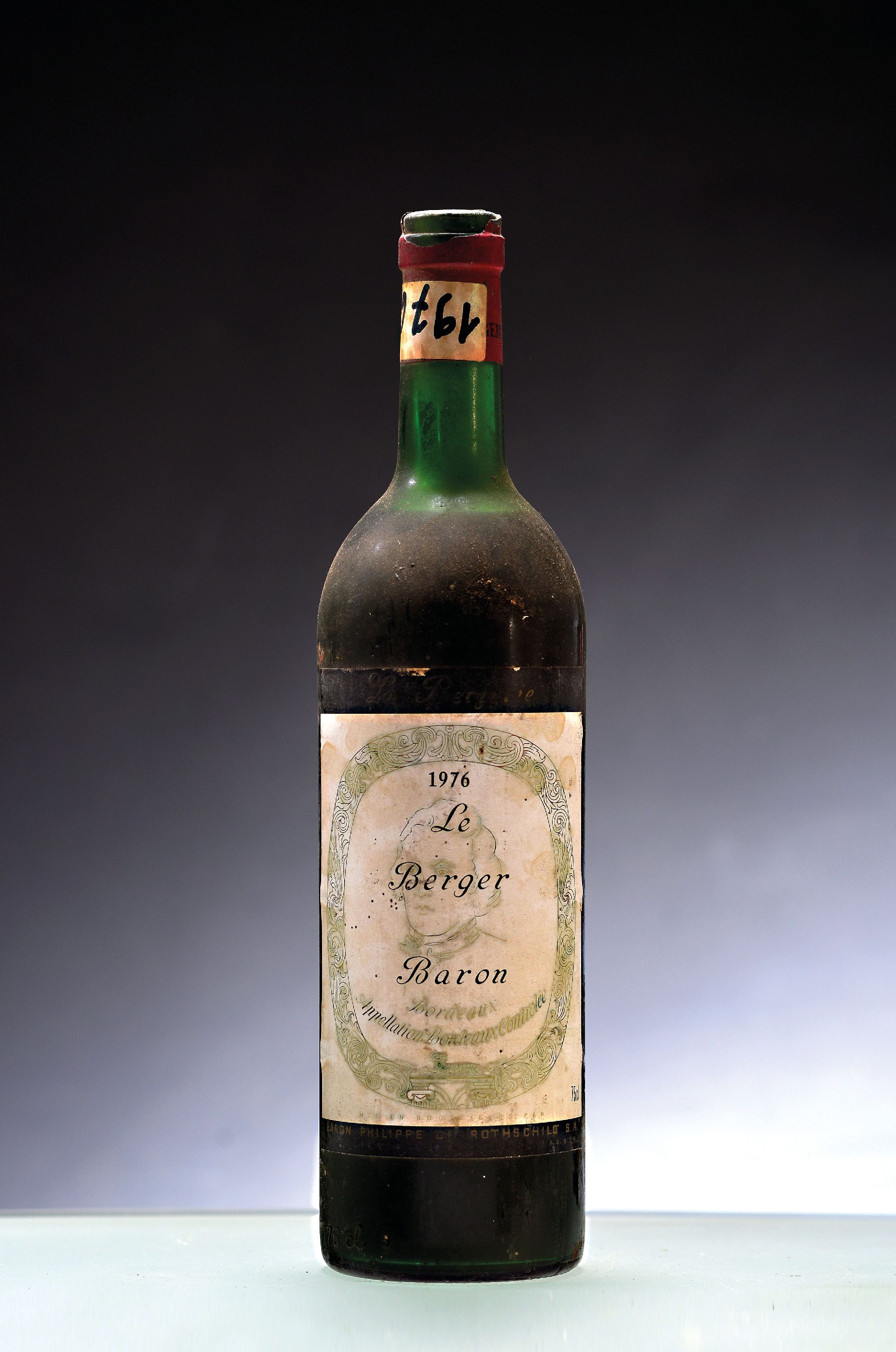 Image 27044914 - 1 Flasche 1976 Baron Philippe de Rothschild Le Berger Baron, Bordeaux, ca.750ml, low ...